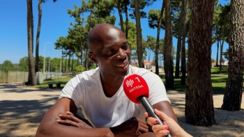 Imagem de “Mesa para Dois” com Francis Obikwelu