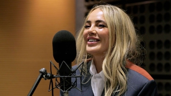 Imagem de Gisela João ao vivo na Antena 1